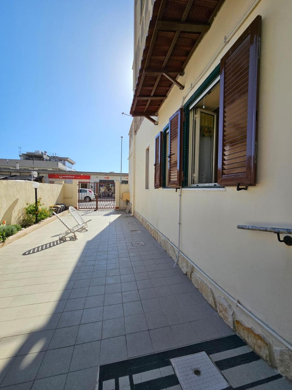 Bebo House Fiumicino Appartement Buitenkant foto